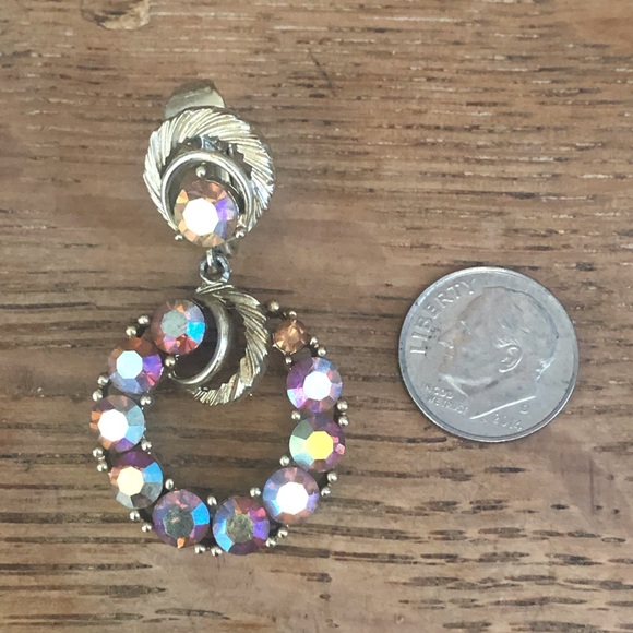 H/PπVTG LIsner AB Rhinestone Swirl Hoop Earrings - Picture 4 of 6